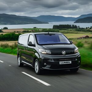 Lumen grillkit Opel/Vauxhall Vivaro 24+ – produktbilde