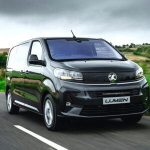 Lumen grillkit Opel/Vauxhall Vivaro 24+