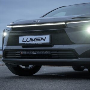 Lumen grillkit Toyota Bz4X 2026+ facelift – produktbilde