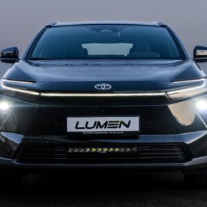 Lumen grillkit Toyota Bz4X 2026+ facelift – produktbilde