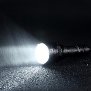 Nitecore P30 LED lommelykt – produktbilde