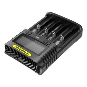 Nitecore UM4 batterilader – produktbilde