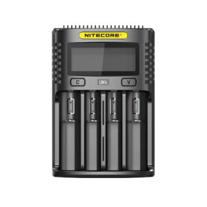 Nitecore UM4 batterilader – produktbilde