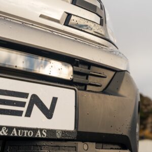 Lumen grillkit Peugeot Partner 2024+ – produktbilde
