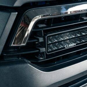 Lumen grillkit Toyota Hilux SR+ Invincible X SQ16 – produktbilde